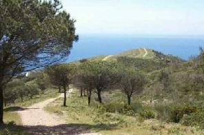 Xtrallusion photo gallery of Italy. Photos, pictures, images and photographs of the Italian Rivieras, the Italian Lakes, the Italian Alps, the Cinque Terre, the Amalfi coast and some of the most beautiful corners of Italy. Plus photos of Italian cities such as Pisa, Milan, Genoa and Rome.